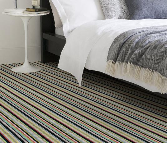 Wool Rock 'n' Roll High Voltage Carpet 1975 in Bedroom
