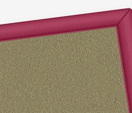 Forest Berry rug corner thumb