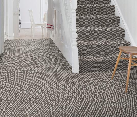 Barefoot Wool Taj Sita Carpet 5991 on Stairs