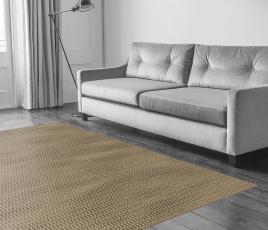 Barefoot Wool Taj Darwaza Carpet 5973 in Living Room thumb